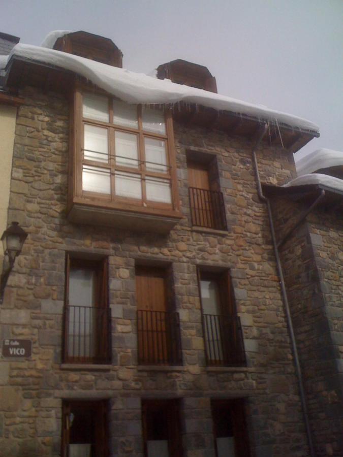 Sallent de Gállego Esplendido Atico En Sallent Con Vistas מראה חיצוני תמונה